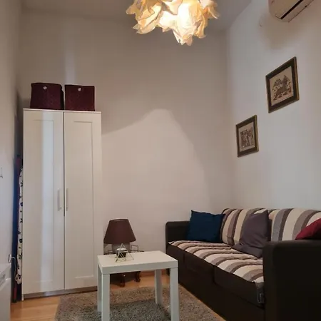 Apartmán Quiet In A Private House - Close To Center, Pet Friendly