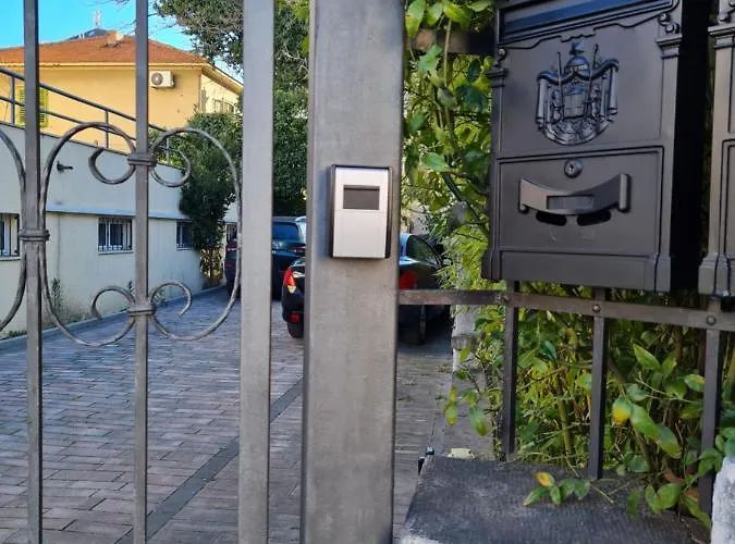 Lägenhet Quiet In A Private House - Close To Center, Pet Friendly *