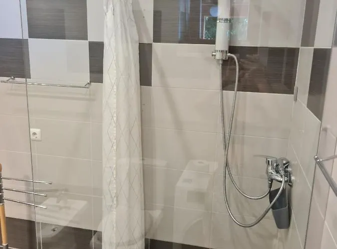 Quiet In A Private House - Close To Center, Pet Friendly