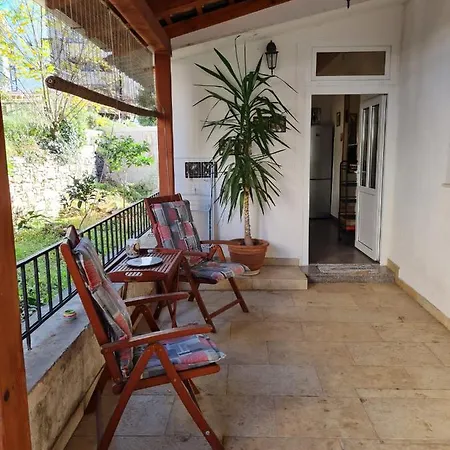 Quiet In A Private House - Close To Center, Pet Friendly *